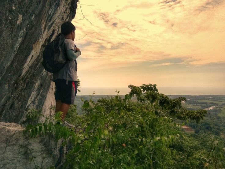 Lipunto Peak Patnongon Antique